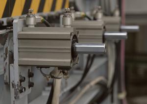 木型から鋳造機械加工までを一貫生産